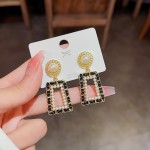 2023 Korean new autumn and winter black geometric earrings for women ins trendy 925 silver needle exaggerated personality pearl earrings