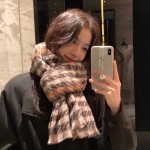 2023 New Stitched Houndstooth Scarf Women's Casual Fashion Versatile Shawl Korean Style Warm Scarf